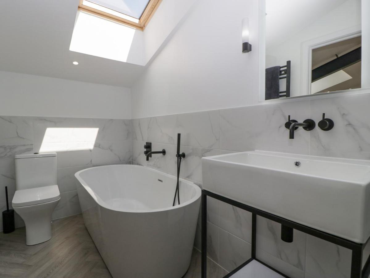 Villa Linden Barn Wincanton Esterno foto